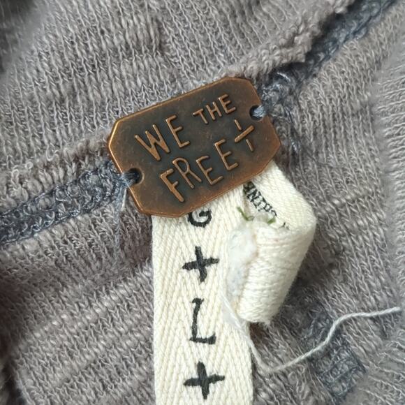 We the Free Women's Taupe Beige Split Back Cowl Neck Long Sleeve Size Medium - Picture 7 of 8